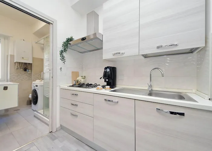 Francesco's Flat By Domus&dimore Apartment